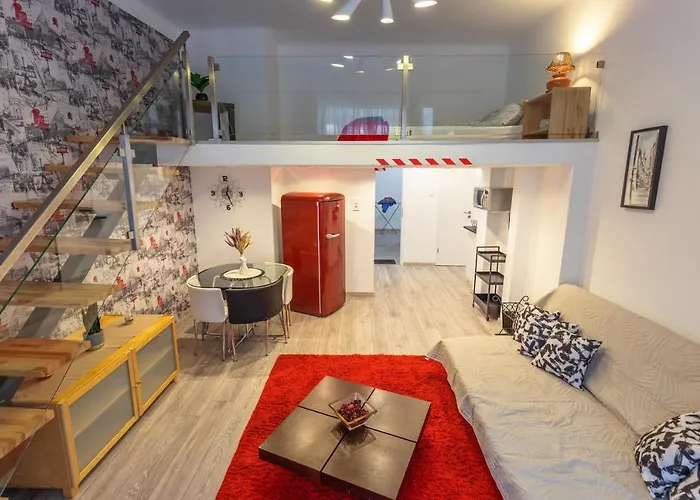 Karavan Corner Apartament *